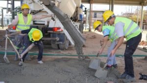 LA OBRA DEL HOSPITAL DE MARIANO ACOSTA SIGUE AVANZANDO A BUEN RITMO